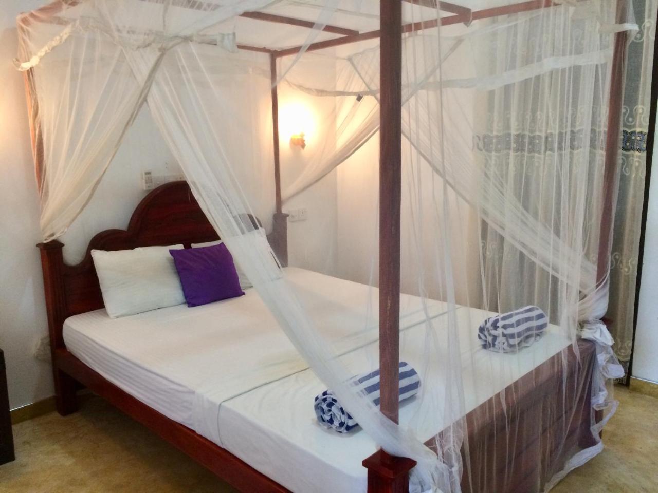 Aloha Beach Resort Tangalle Kültér fotó
