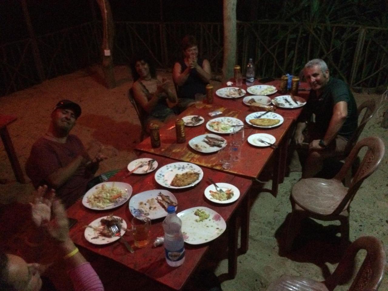 Aloha Beach Resort Tangalle Kültér fotó