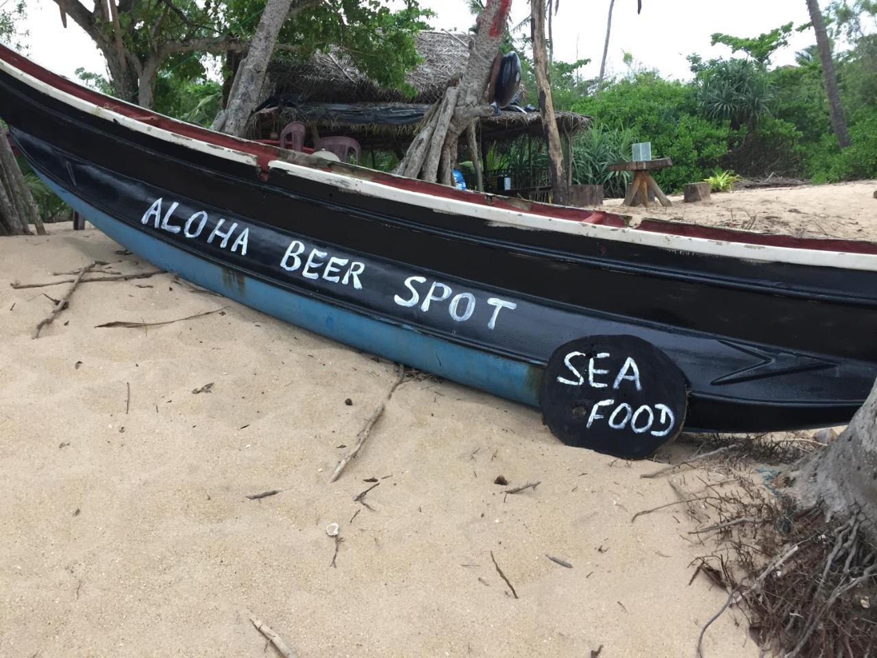 Aloha Beach Resort Tangalle Kültér fotó